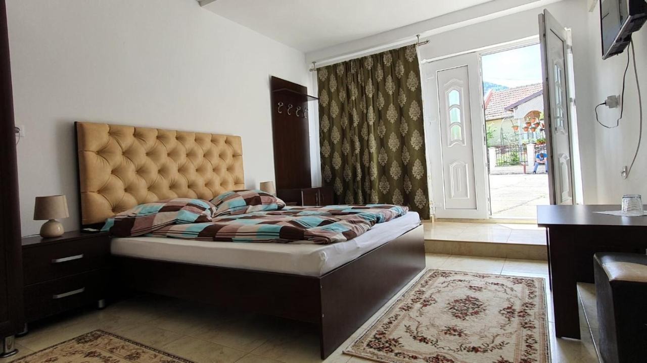 La Mosu-N Retezat Guest House Nucsoara  Bagian luar foto
