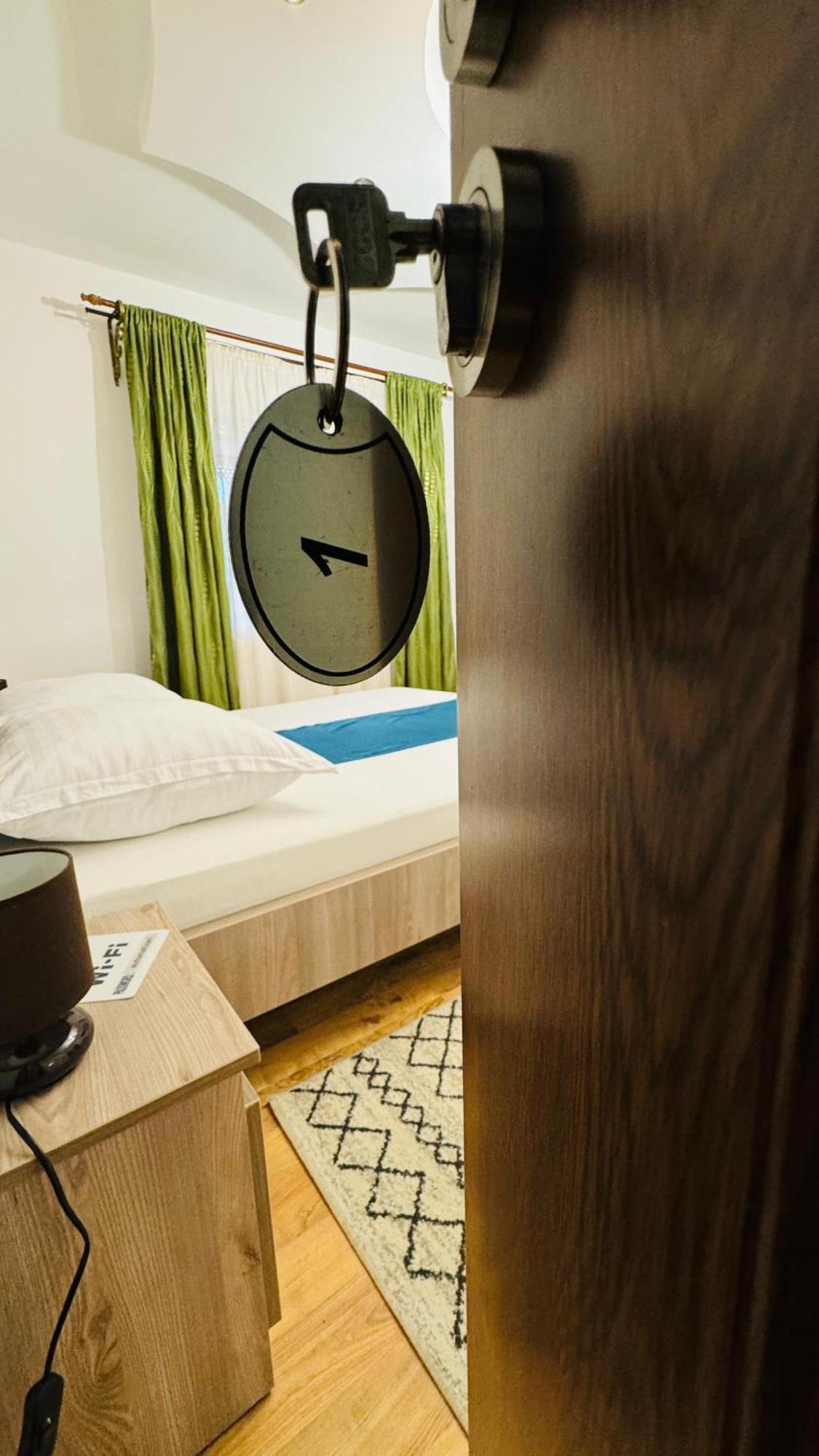 La Mosu-N Retezat Guest House Nucsoara  Bagian luar foto